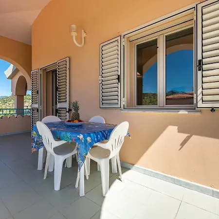 Aparthotel Mare Azzurro 3*