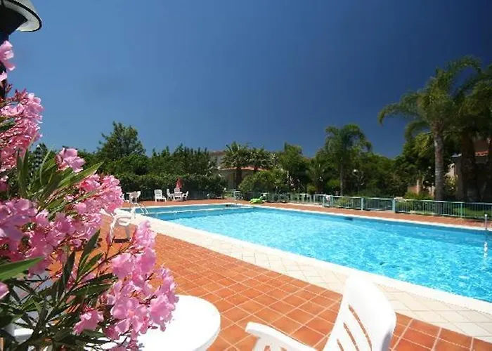 Apartahotel Mare Azzurro