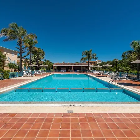 Mare Azzurro Hotel apartamentowy Cardedu